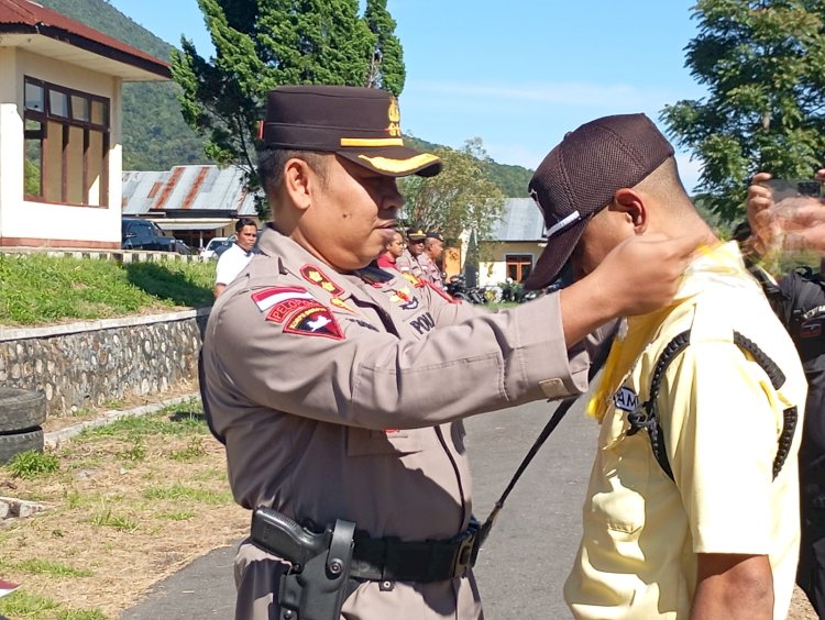 Kapolres Manggarai Pimpin Upacara Penutupan Pelatihan Satpam Gada Pratama Gelombang XII Tahun 2025