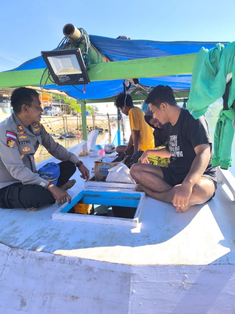 Satpolairud Polres Manggarai Gelar Patroli dan Sambang di Pesisir Sungai Wae Pesi