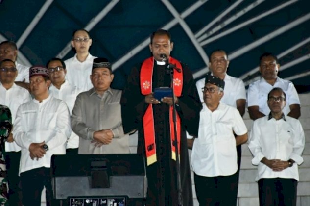Kapolda NTT Ikuti Doa Bersama di Halaman Kantor Gubernur, Tegaskan Komitmen Jaga Kedamaian.