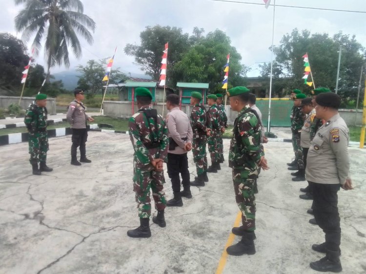 Polsek Satar Mese dan Koramil 1612-07 Iteng Gelar Patroli Bersama Jaga Negeri