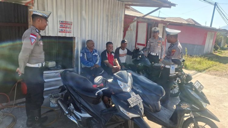 Sat Lantas Polres Manggarai Gelar Patroli KRYD, Pamturlalin dan Himbauan Kamseltibcar Lantas di Kota Ruteng