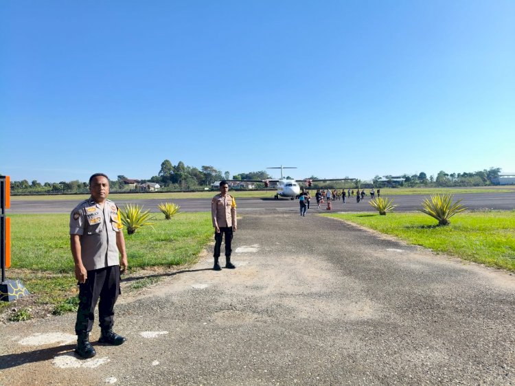 KP3 Udara Laksanakan Pengamanan Penerbangan di Bandara Frans Sales Lega Ruteng