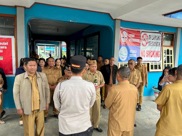 Wakapolres Manggarai Hadiri Pelaksanaan Hari Pertama Program Makan Bergizi Gratis di SMAN 1 Langke Rembong