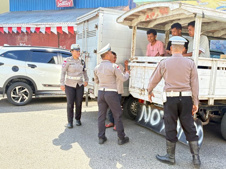 Sat Lantas Polres Manggarai Gelar Patroli KRYD, Pamturlalin, dan Himbauan Kamseltibcar di Kota Ruteng