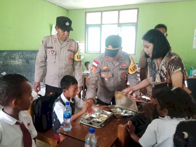 Kapolsek Reo Hadiri Launching Hari Pertama Program Makan Bergizi Gratis di Kecamatan Reok