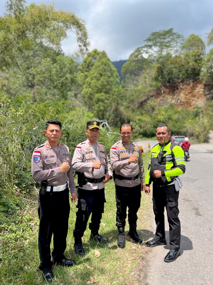 Kapolres Manggarai Tinjau Langsung Kesiapan Personel Pengamanan Tour De En Te Te