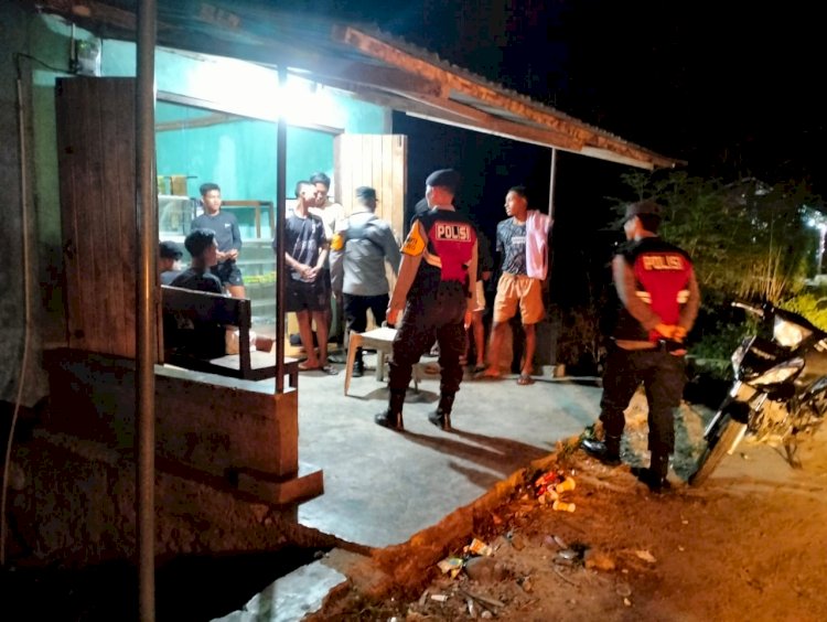 Patroli Cipta Kondisi, Polsek Reo Pastikan Kecamatan Reok Tetap Kondusif
