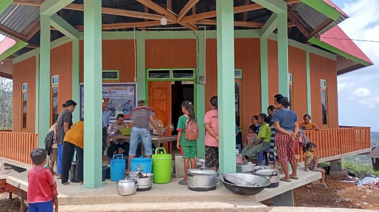 SABTU TULIS! Cara Unik Bhabinkamtibmas Lelak Jalin Kedekatan dengan Masyarakat
