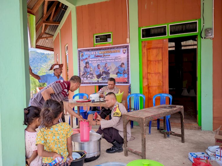SABTU TULIS! Cara Unik Bhabinkamtibmas Lelak Jalin Kedekatan dengan Masyarakat
