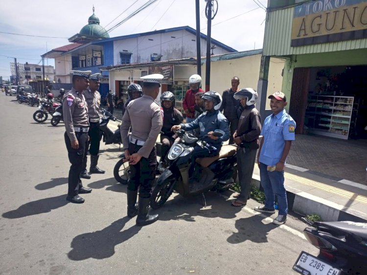 Sat Lantas Polres Manggarai Gelar Patroli KRYD dan Himbauan Kamseltibcar di Kota Ruteng