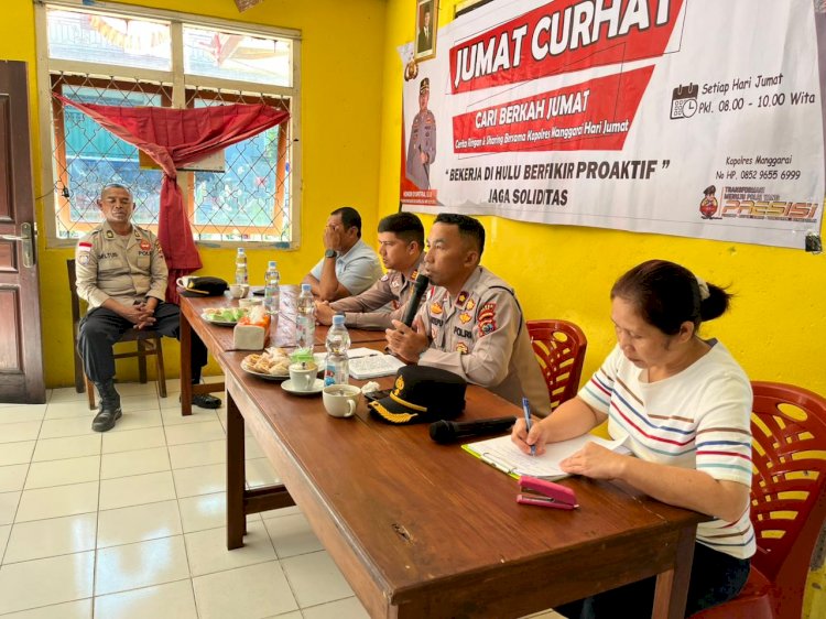 Polres Manggarai Gelar Jumat Curhat di Kelurahan Pitak, Warga Sampaikan Aspirasi dan Keluhan