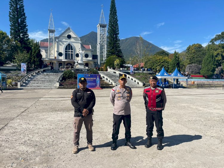Wakapolres Manggarai Tinjau langsung Kesiapan Personel Amankan Festival Golo Curu 2025