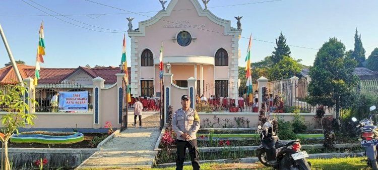 Sinergi Polri dan Masyarakat, Polres Manggarai Amankan Ibadah Minggu di Langke Rembong