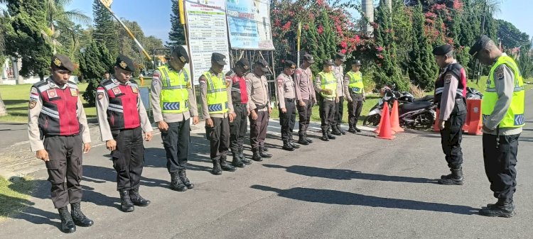 Polres Manggarai Terjunkan Personel Amankan Karnaval dan Festival Golocuru