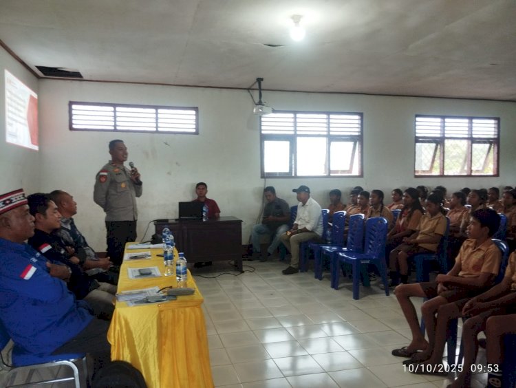 Kapolsek Satarmese Hadiri Sosialisasi Pencegahan Paham Radikalisme dan Penyimpangan Seksual di SMPN 12 Satarmese