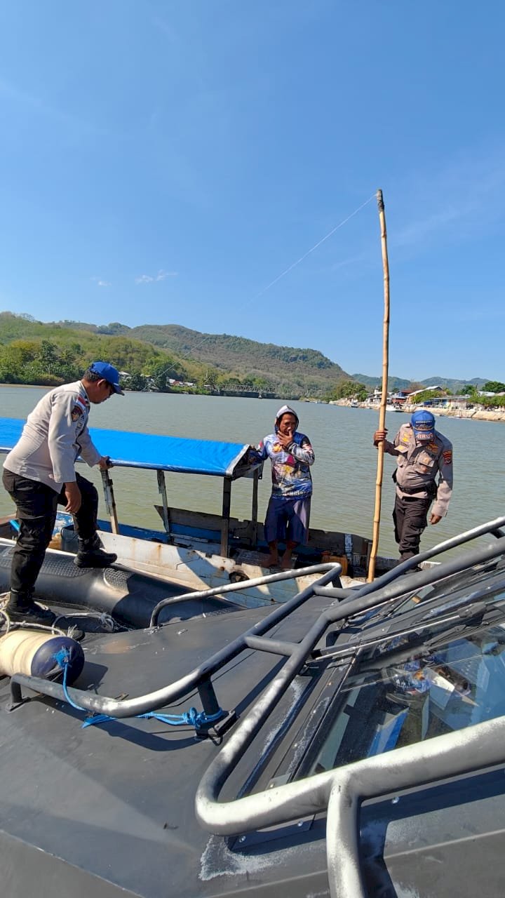 Satpolairud Polres Manggarai Gelar Patroli dan Pemeriksaan Kapal di Perairan Laut Flores, Cegah Praktik Illegal Fishing
