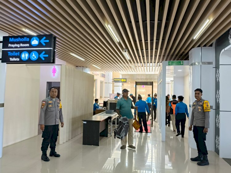 KP3 Udara Laksanakan Pengamanan Aktivitas Penerbangan di Bandara Frans Sales Lega Ruteng