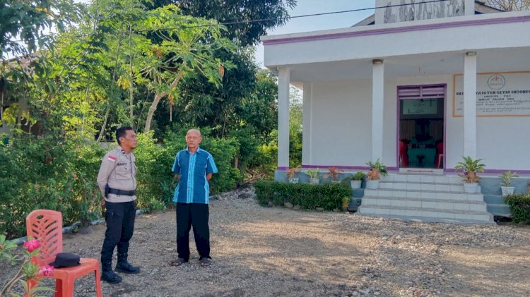 Polsek Reok Laksanakan Pengamanan Misa Minggu di Gereja Kristen Setia Indonesia Jemaat Siloam Reo