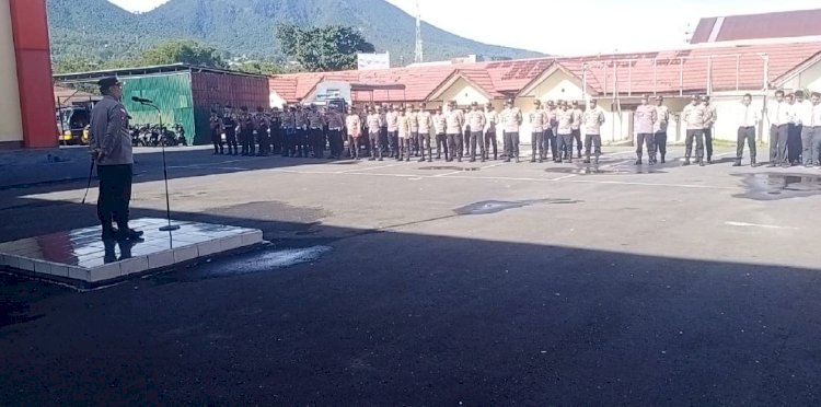 APEL PAGI POLRES MANGGARAI: KAPOLRES TEKANKAN HASIL RAPIM MABES POLRI DAN PENGUATAN PELAYANAN KEPADA MASYARAKAT