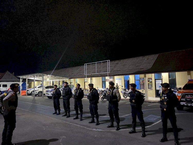 Satuan Samapta Polres Manggarai ,Polda NTT, Gelar Patroli Malam: Hilangkan Niat dan Kesempatan Pelaku Kejahatan