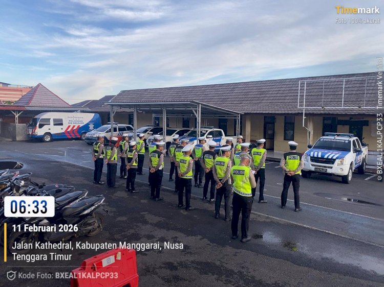 Kasat Lantas Polres Manggarai Polda NTT Pimpin Apel Pengaturan Pagi Sat Lantas