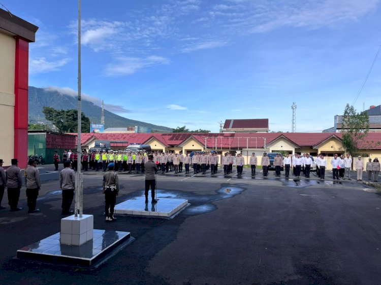 Kapolres Manggarai  Pimpin Apel Jam Pimpinan, Tekankan Disiplin dan Pelayanan Humanis