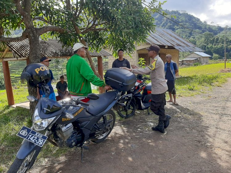 Bhabinkamtibmas Rahong Utara Intensifkan Patroli dan Sambang di Kampung Munggis