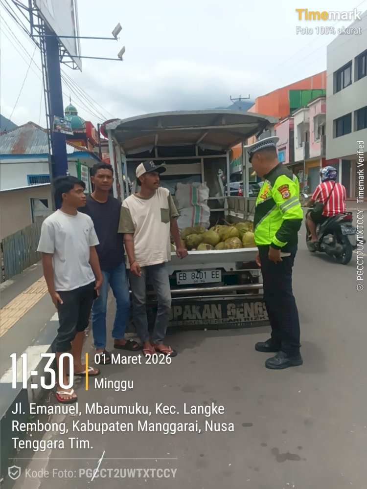 SATLANTAS POLRES MANGGARAI GELAR PATROLI KRYD DAN PAMTURLALIN DI KOTA RUTENG
