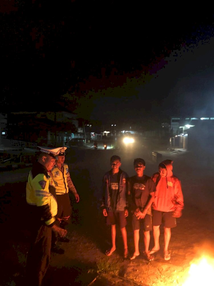 Polres Manggarai Gelar Patroli Malam Antisipasi Balap Liar dan Laka Lantas