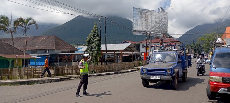 Sat Lantas Polres Manggarai Intensifkan Patroli KRYD dan Himbauan Tertib Lalu Lintas di Kota Ruteng