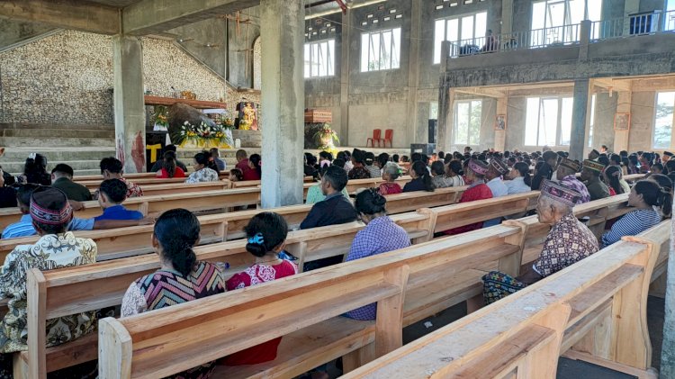 Pengamanan Misa Paskah Hari Kedua di Stasi Pedre Pio Kenda Berjalan Kondusif