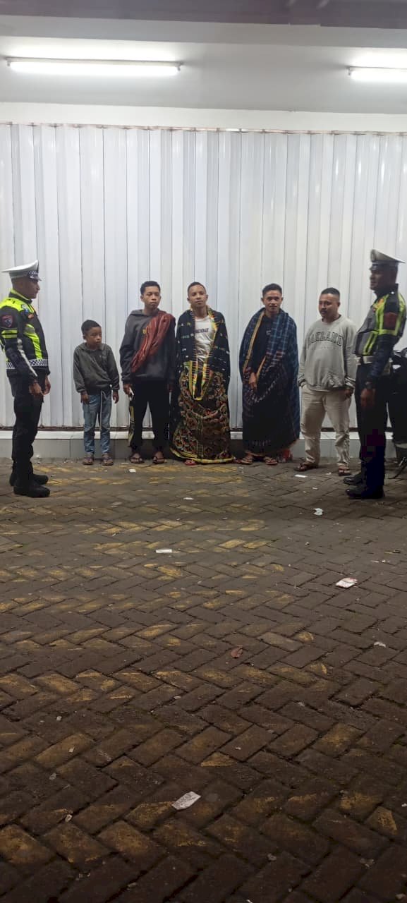 Patroli Malam Polres Manggarai Intensif Antisipasi Balap Liar dan Kecelakaan Lalu Lintas