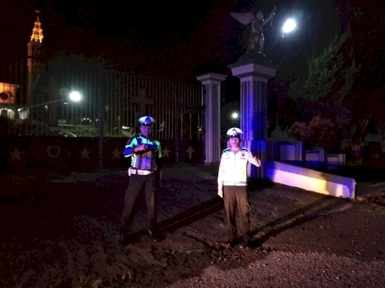 SATLANTAS POLRES MANGGARAI GELAR PATROLI MALAM ANTISIPASI BALAP LIAR DAN TEKAN ANGKA KECELAKAAN LALU LINTAS DI WILAYAH HUKUM POLRES MANGGARAI