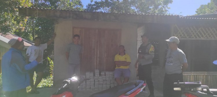 BHABINKAMTIBMAS POLRES MANGGARAI PERKUAT KEMITRAAN DENGAN MASYARAKAT MELALUI PATROLI DIALOGIS DAN SAMBANG DI DESA GOLO CADOR