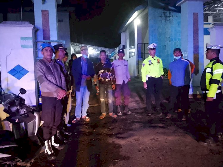 Patroli Malam Polres Manggarai, Personel Samapta Imbau Warga Jaga Kamtibmas dan Manfaatkan Layanan Call Center 110