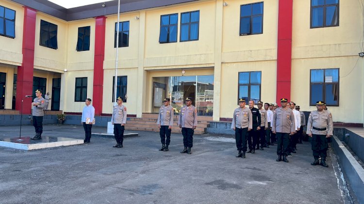 Kapolres Manggarai Pimpin Apel Jam Pimpinan, Tegaskan Semangat Pengabdian dan Sampaikan Apresiasi atas Keberhasilan Personel Menyukseskan Hari Bhayangkara Ke-80