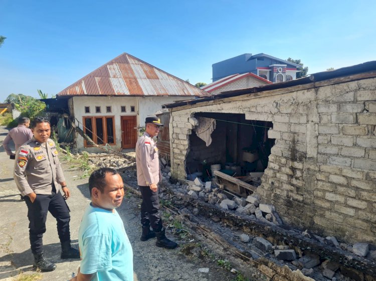 Polres Manggarai Laksanakan Patroli Pantau Dampak Gempa Bumi di Seputaran Kota Ruteng