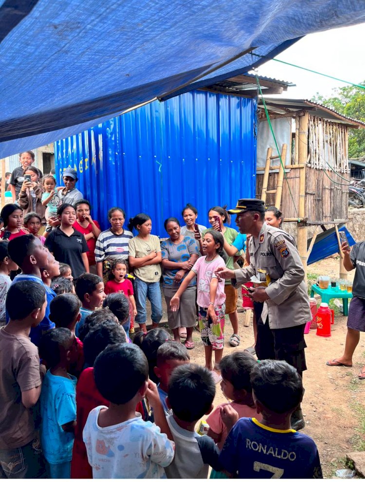 Polres Manggarai Hadir di Pelosok, Berikan Trauma Healing kepada Anak-Anak Korban Gempa