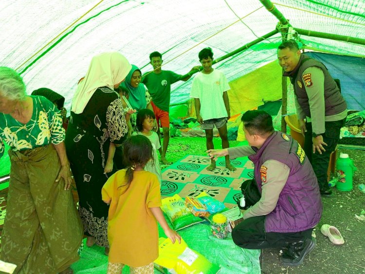 Polres Manggarai Hadir Berikan Trauma Healing dan Bantuan bagi Penyintas Gempa Bumi