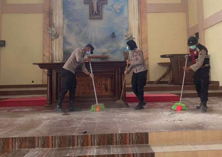 Pascagempa, Polres Manggarai Gelar Bakti Religi di Gereja Paroki Santo Fransiskus Asisi Karot