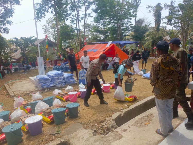 Kawal Penyaluran Bantuan Gempa, Kapospol Cibal Barat Bantu Distribusi Donasi Islamic Relief Germany