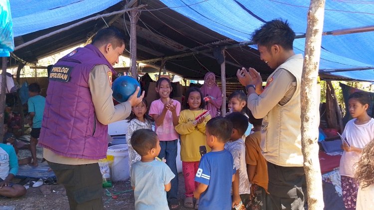 Polres Manggarai Bersama Polda NTB Hadirkan Keceriaan bagi Anak Penyintas Gempa di Reok Barat