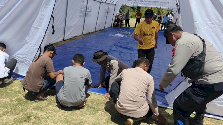 Polsek Cibal Pasang Tenda Darurat di Puskesmas Beamese, Pastikan Pelayanan Kesehatan Tetap Berjalan