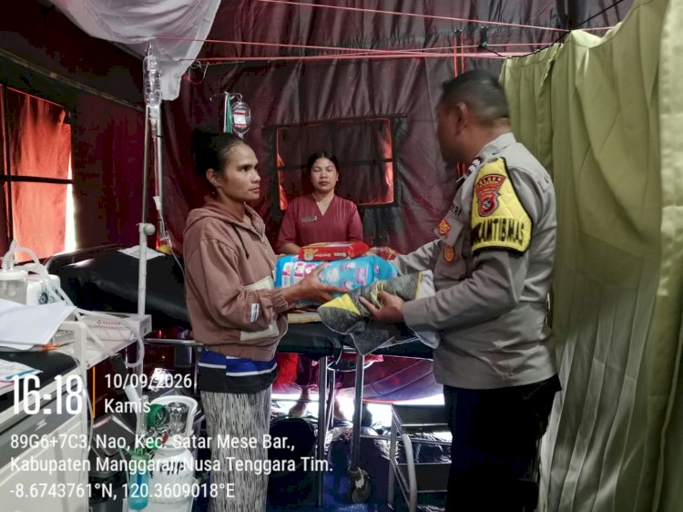 PASCA GEMPA, POLRES MANGGARAI MELALUI BHABINKAMTIBMAS TERUS SALURKAN BANTUAN HINGGA PELOSOK DESA TERDAMPAK