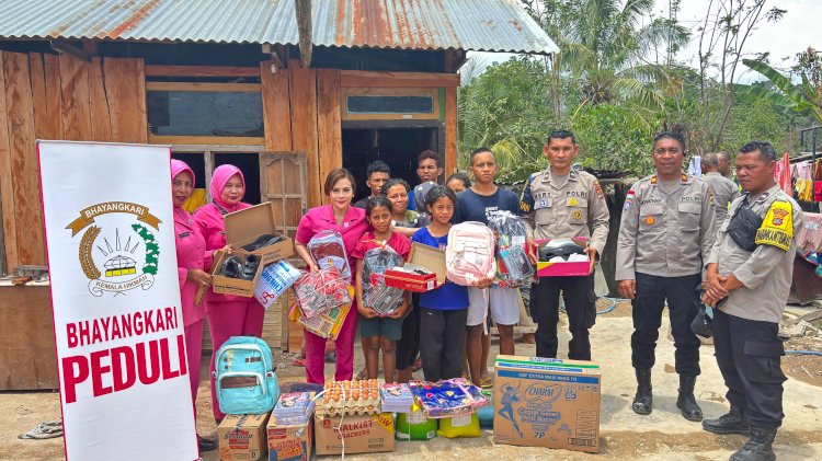 Bhayangkari Cabang Manggarai Salurkan Bantuan Kemanusiaan Polri bagi Warga Terdampak Gempa