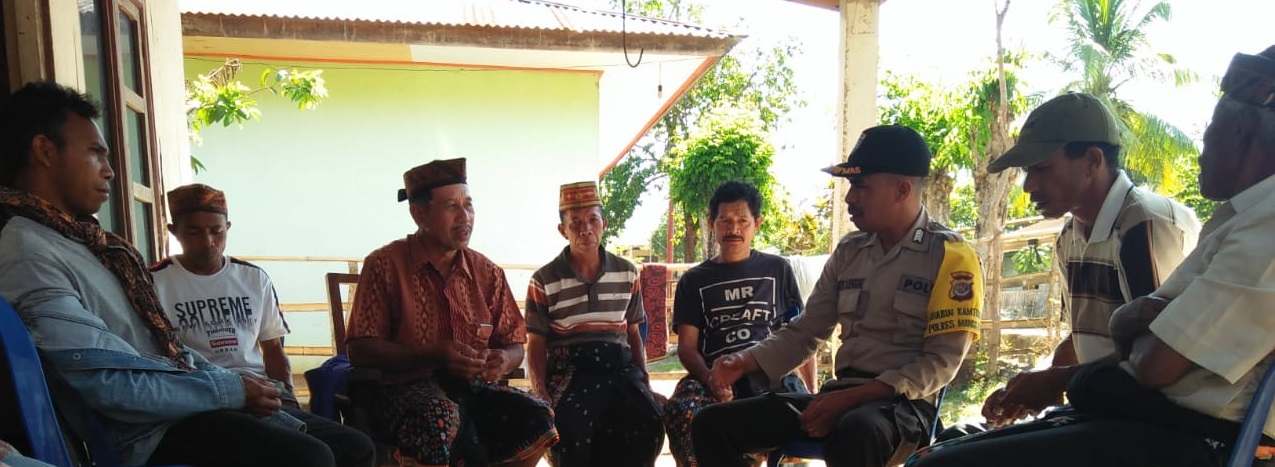 Jalin kedekatan | Bhabinkamtibmas Desa Nampar Tabang sambangi warga binaan